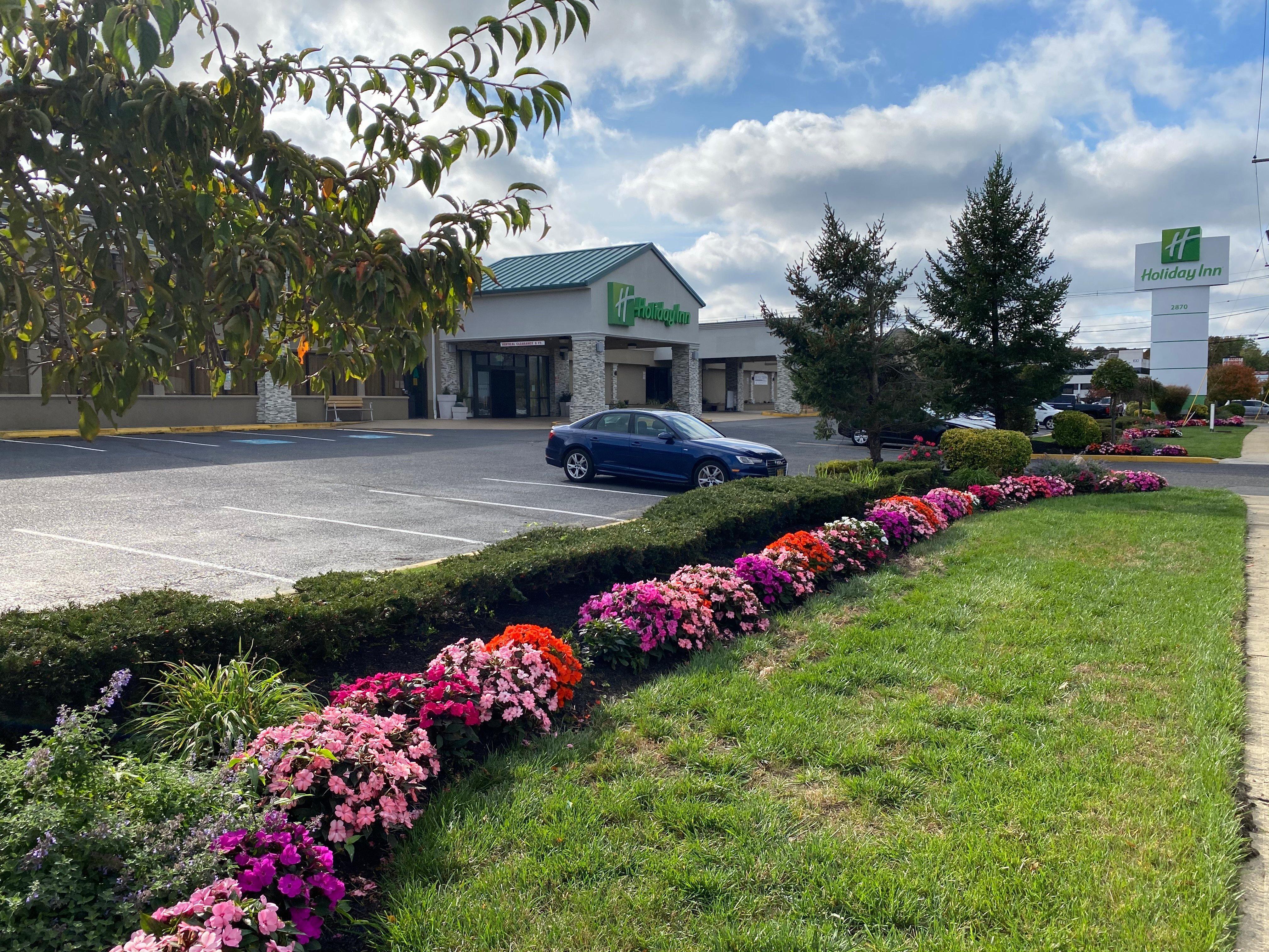 Holiday Inn Hazlet By Ihg Bagian luar foto