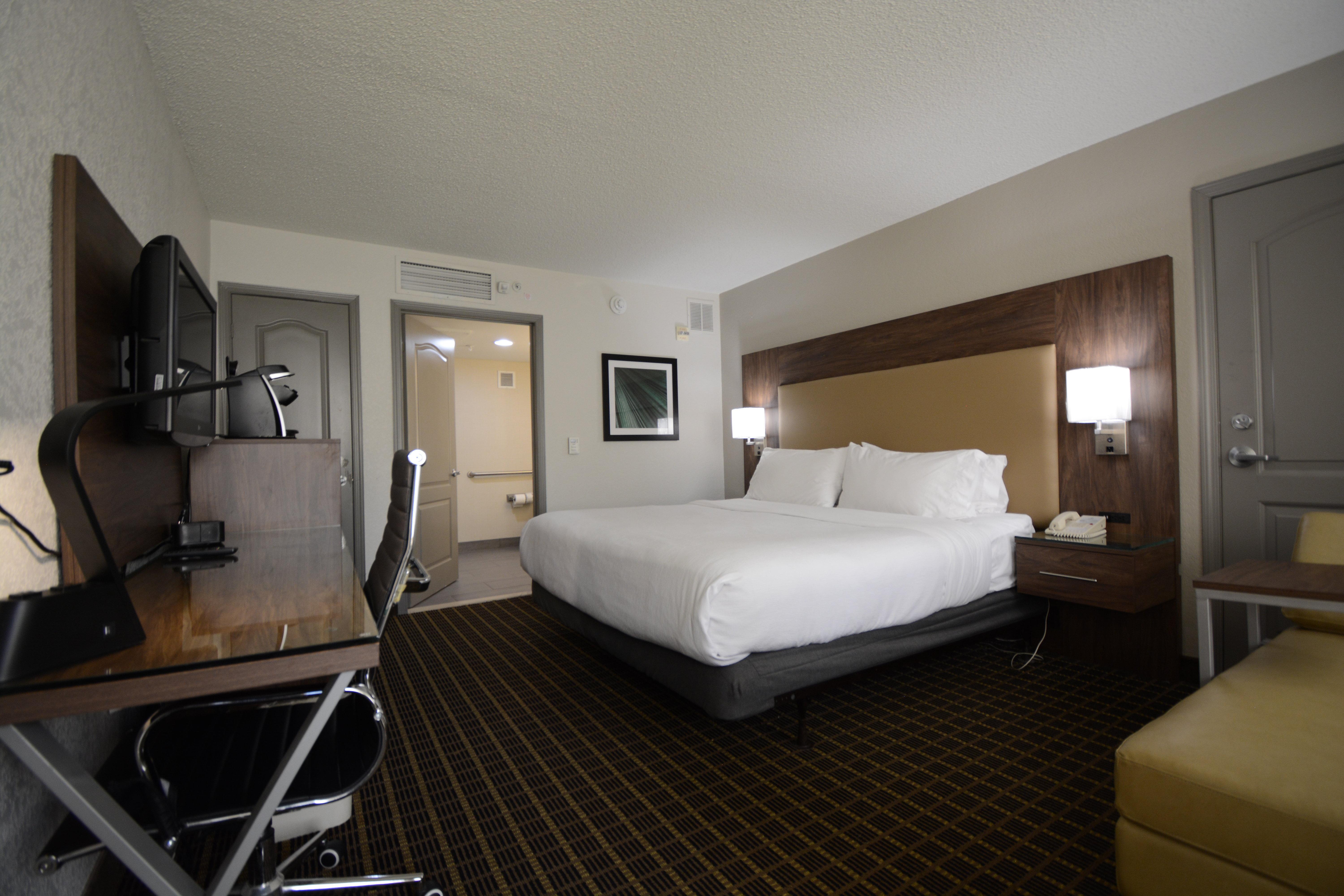 Holiday Inn Hazlet By Ihg Bagian luar foto