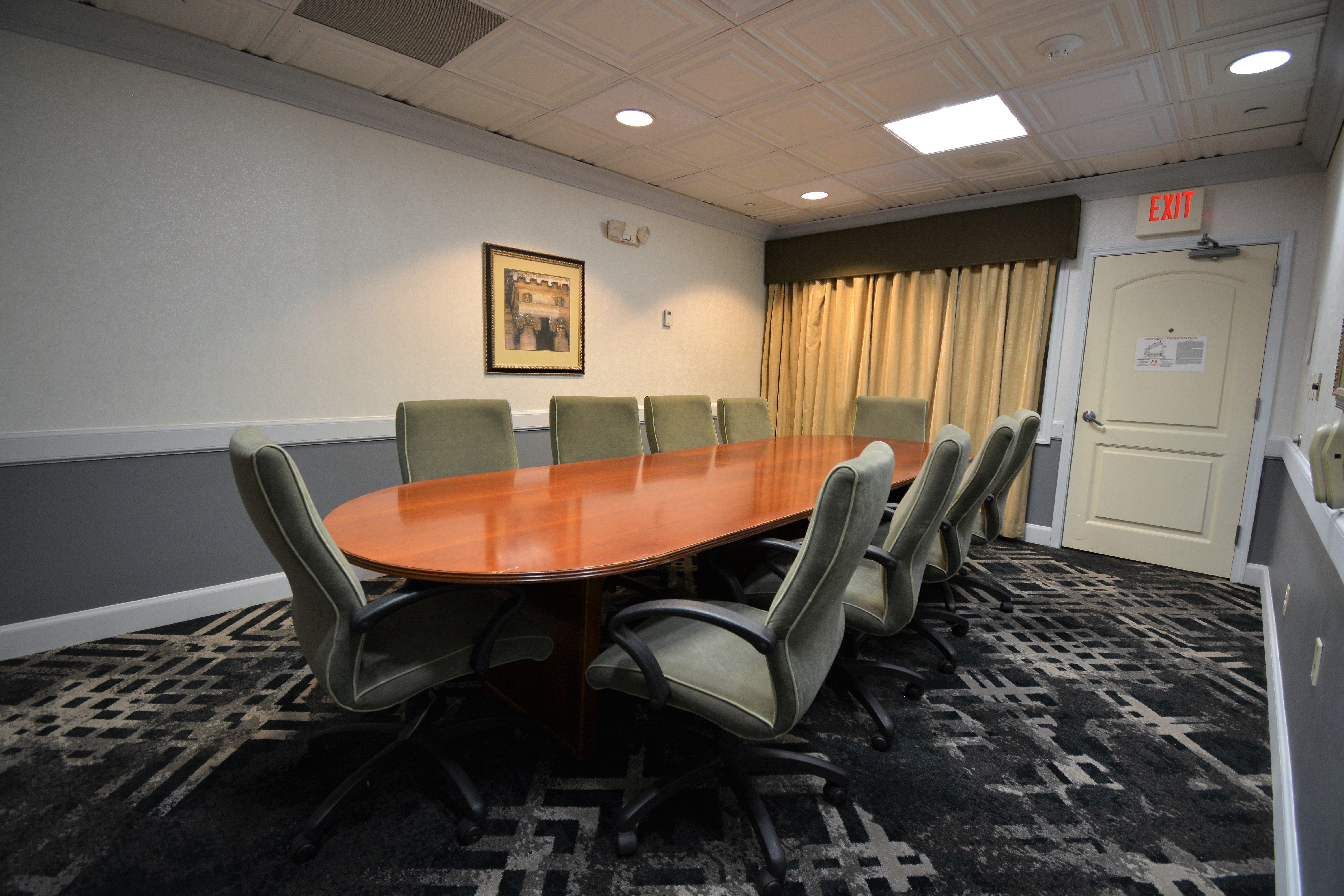 Holiday Inn Hazlet By Ihg Bagian luar foto